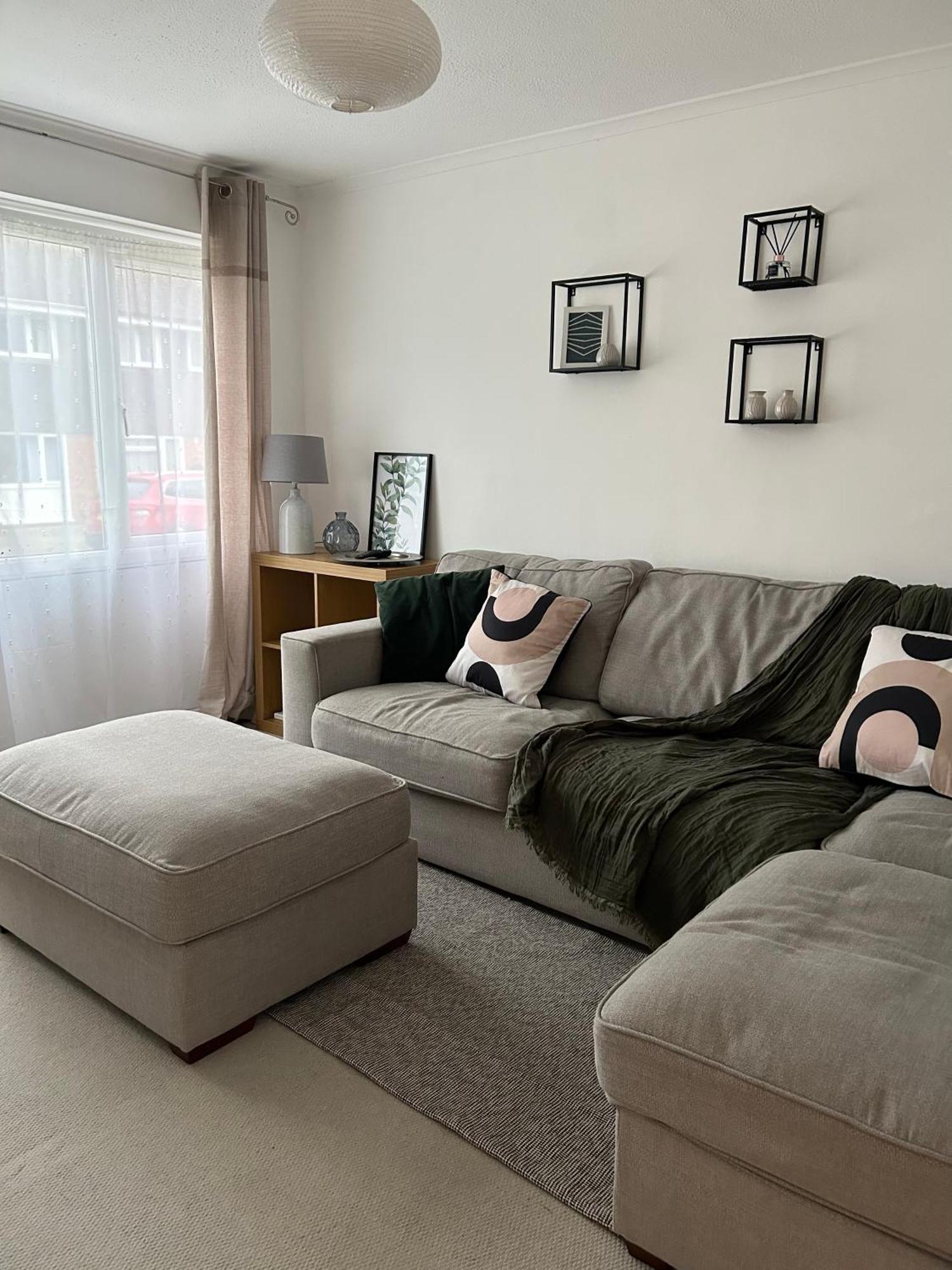 Вилла Stylish 3 Bed House Хитчин Экстерьер фото